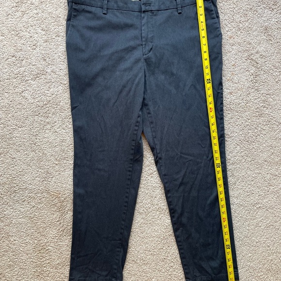 Dockers Signature Khaki Athletic Fit Pants W40 L32 Dark Gray Flex Comfort - Picture 3 of 9